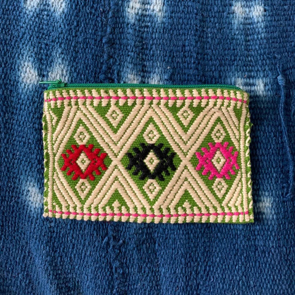 NEW! Handwoven Mexican Coinpurse